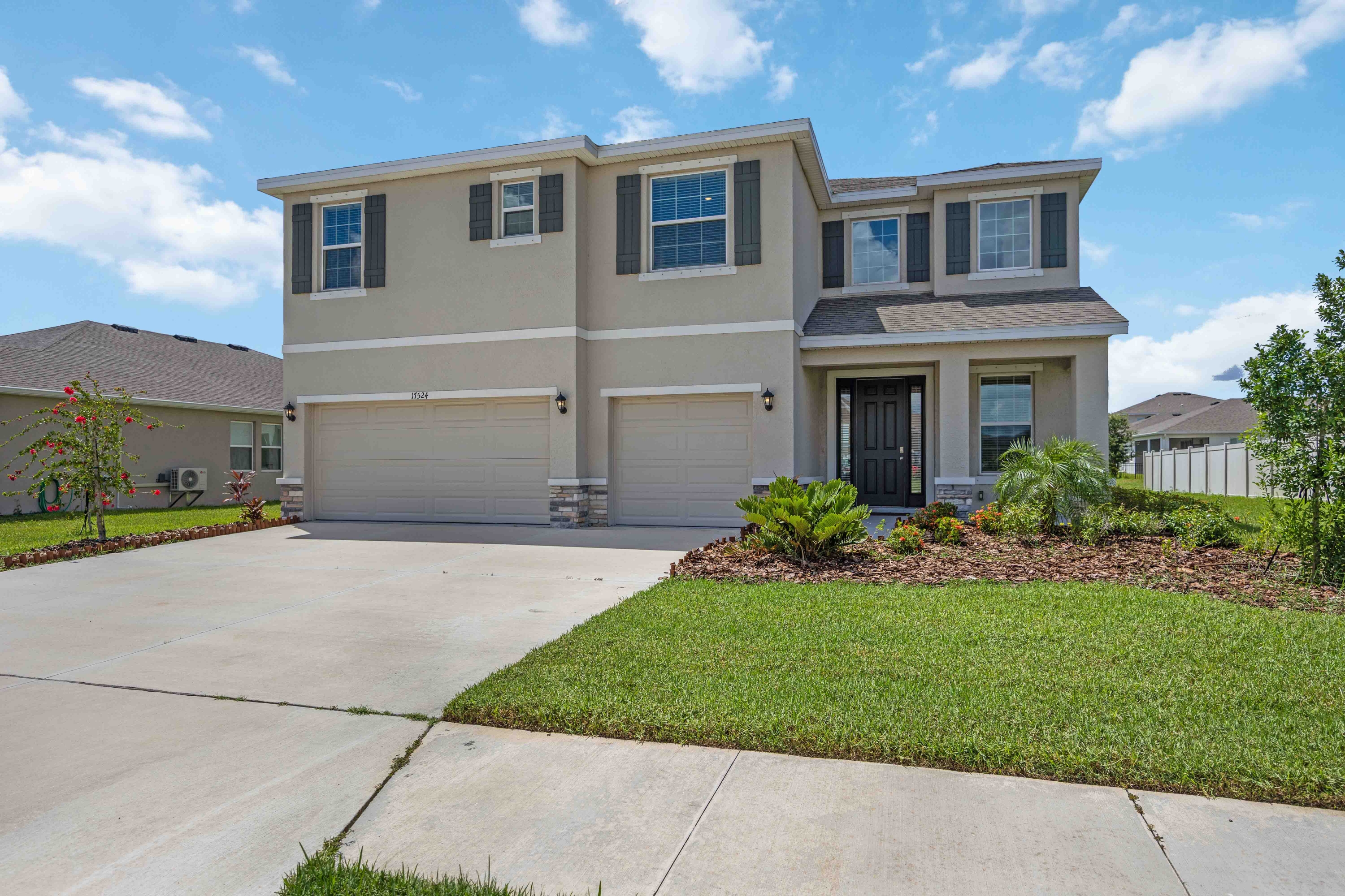 17524 Cantarina Cove